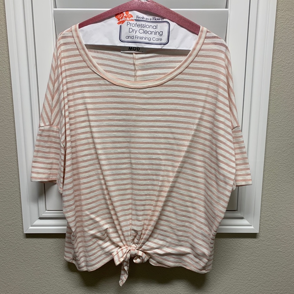 Women’s Blush/cream striped tee